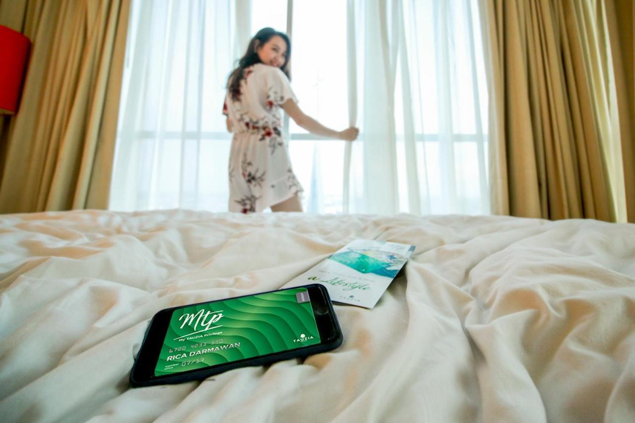 Harris Hotel Pontianak Εξωτερικό φωτογραφία