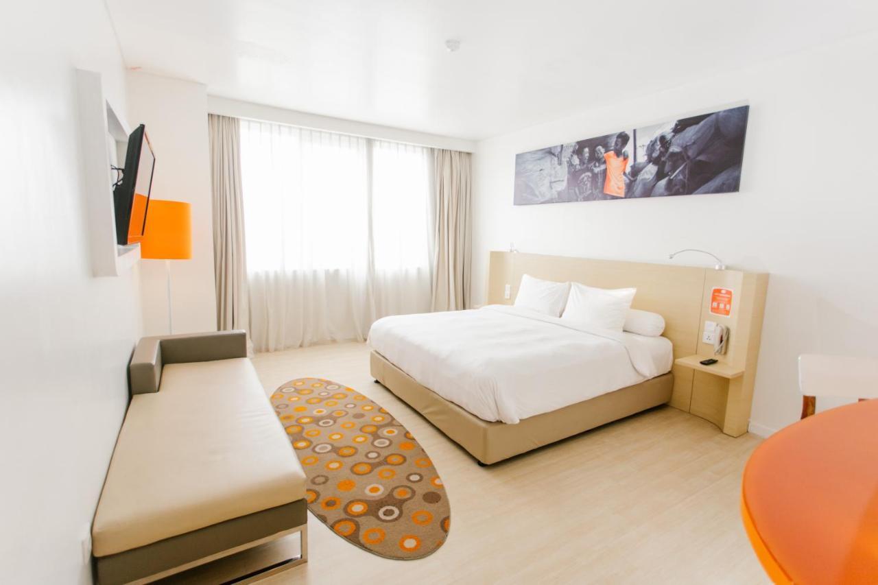 Harris Hotel Pontianak Εξωτερικό φωτογραφία